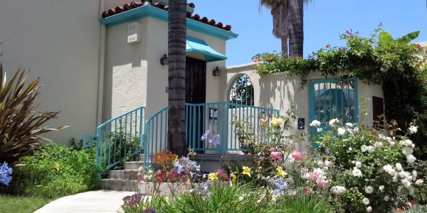 Didi Hirsch Mental Health Services - Jump Street