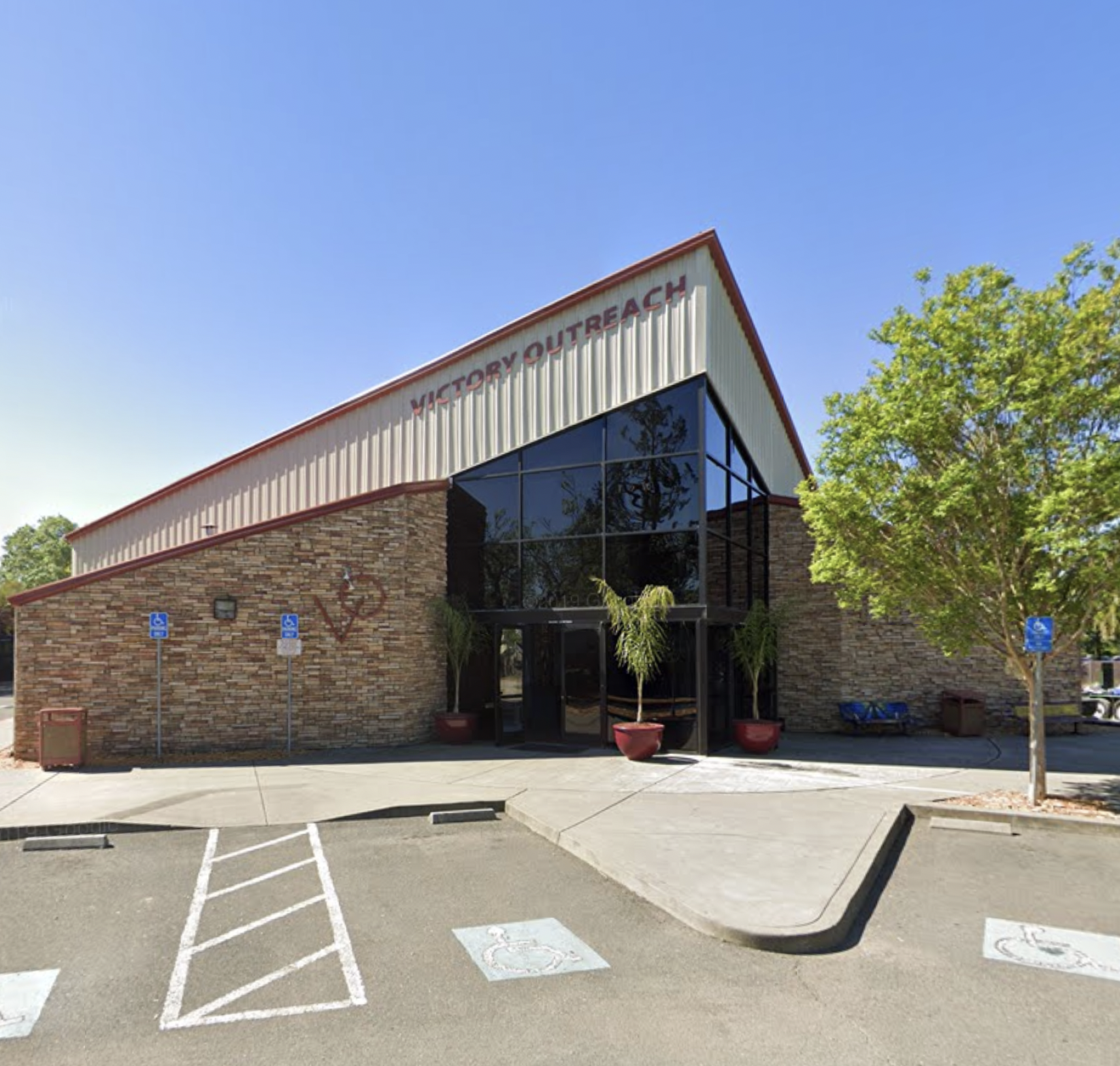 VOSR - Victory Outreach Christian Recovery Homes